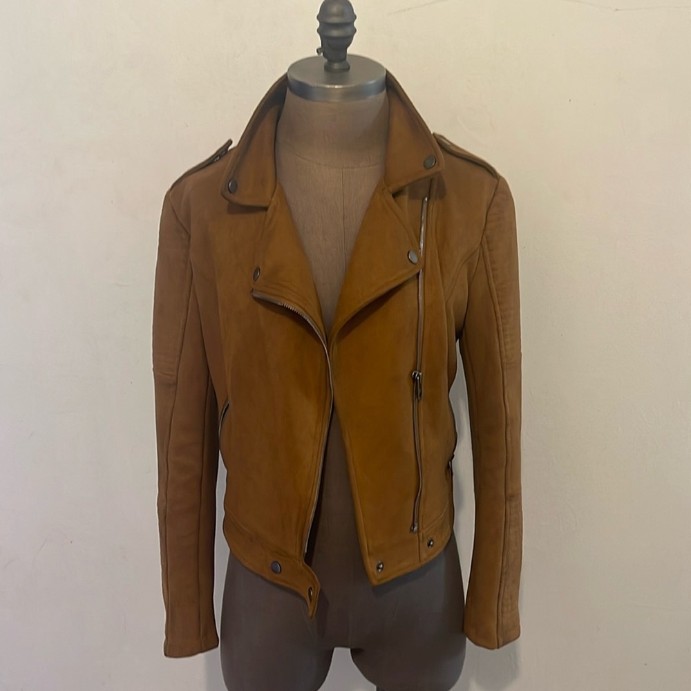 Women’s camel/tan/cognac color moto jacket. Faux suede